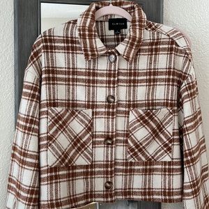 Women’s Timing Teddy Brown & Creme Plaid Cropped Jacket SZ M